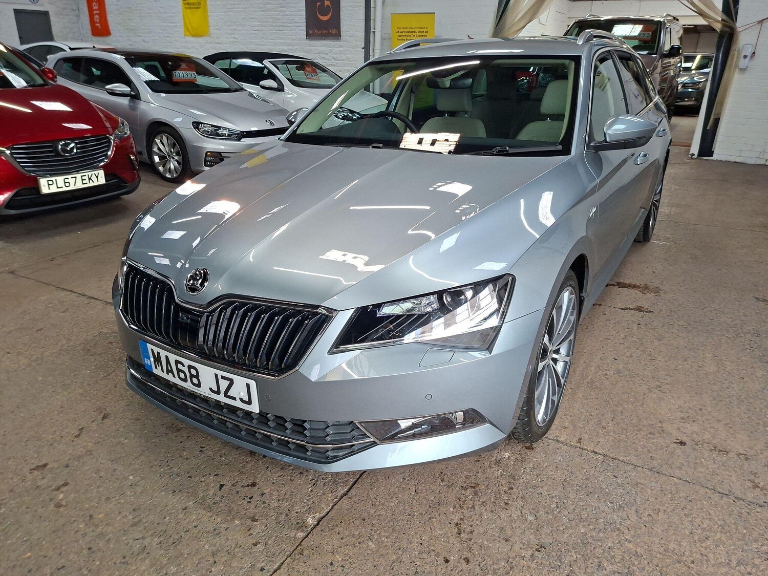 Used Skoda Superb 2018 for sale - 76563605: Photo 7