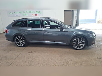 Used Skoda Superb 2017 for sale - 79252899: Photo