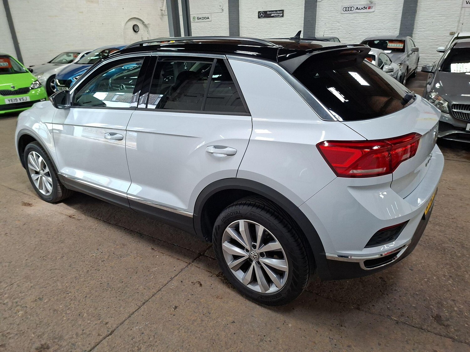 Used Volkswagen T-Roc 2018 for sale - 76563603: Photo 7