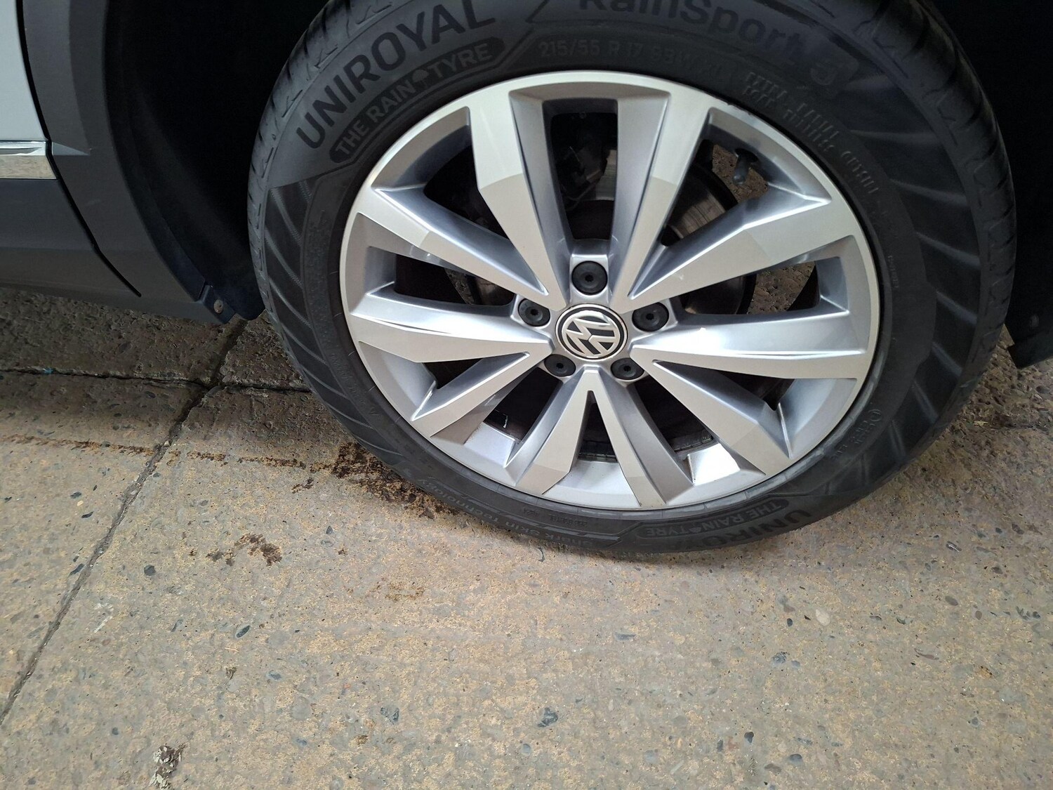 Used Volkswagen T-Roc 2018 for sale - 76563603: Photo 8