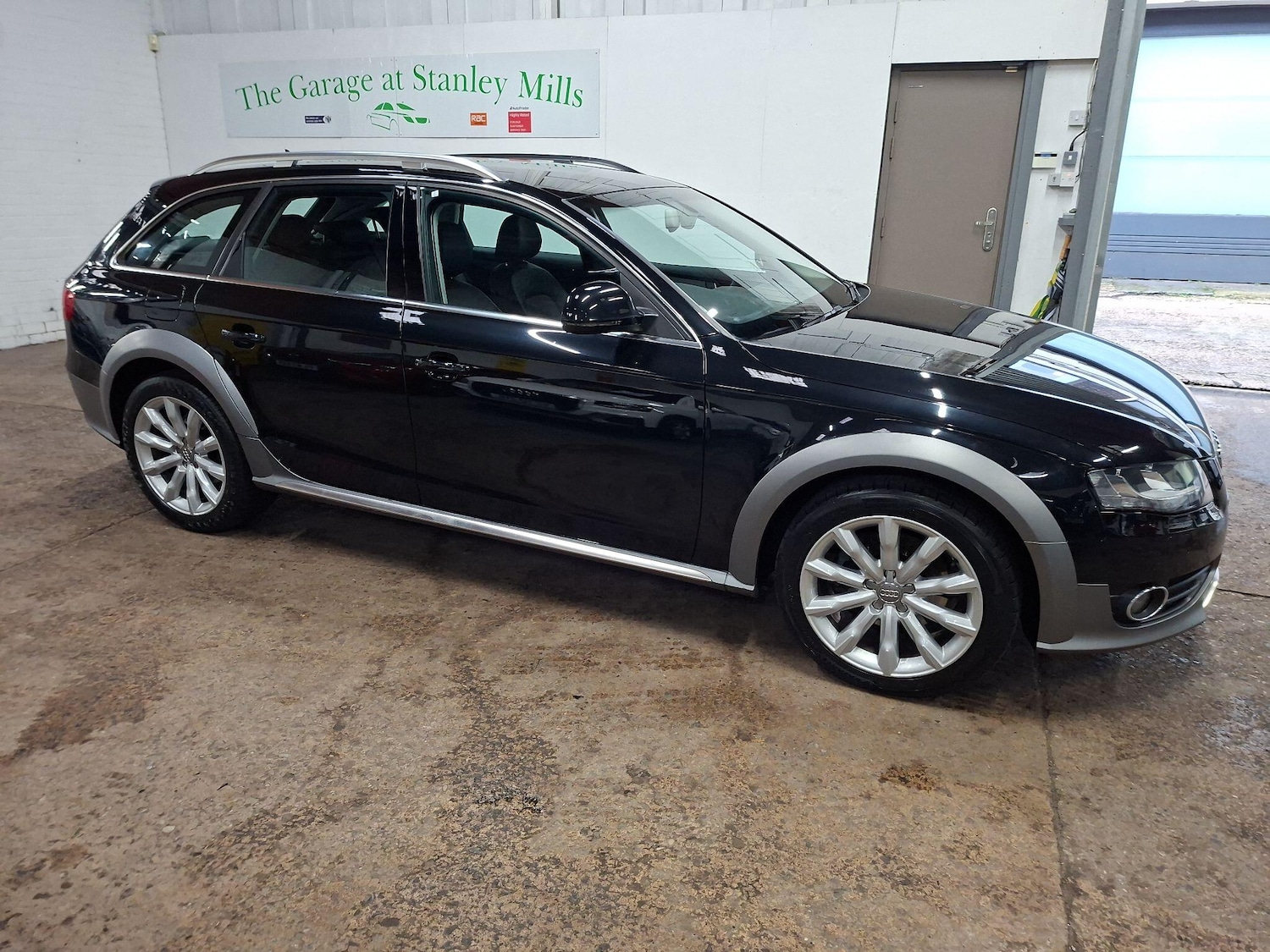 Used Audi A4 Allroad 2011 for sale - 77269433: Photo 4