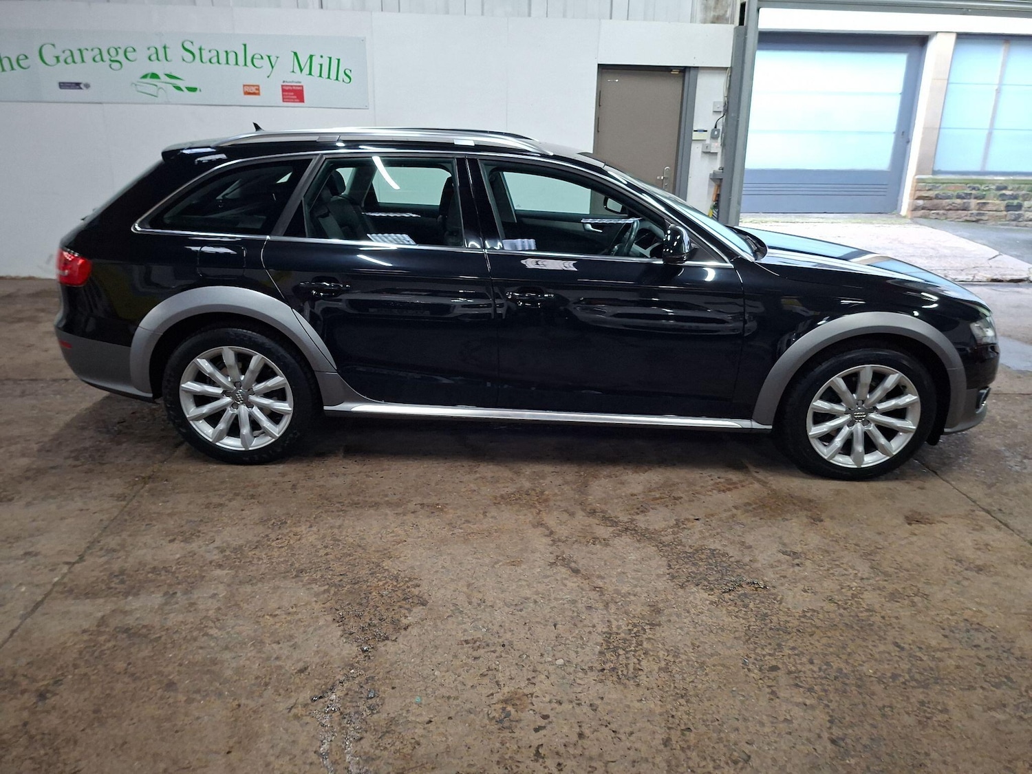 Used Audi A4 Allroad 2011 for sale - 77269433: Photo 5