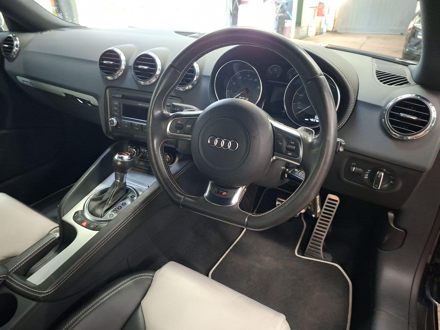 Used Audi TT 2010 for sale - 78009472: Photo 13
