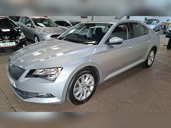 Used Skoda Superb 2017 for sale - 79747968: Photo