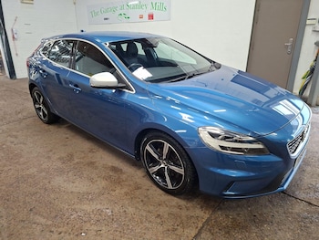 Used Volvo V40 2016 for sale - 77576538: Photo