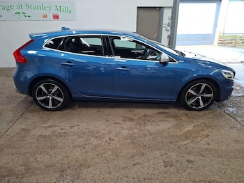 Used Volvo V40 2016 for sale - 77576538: Photo