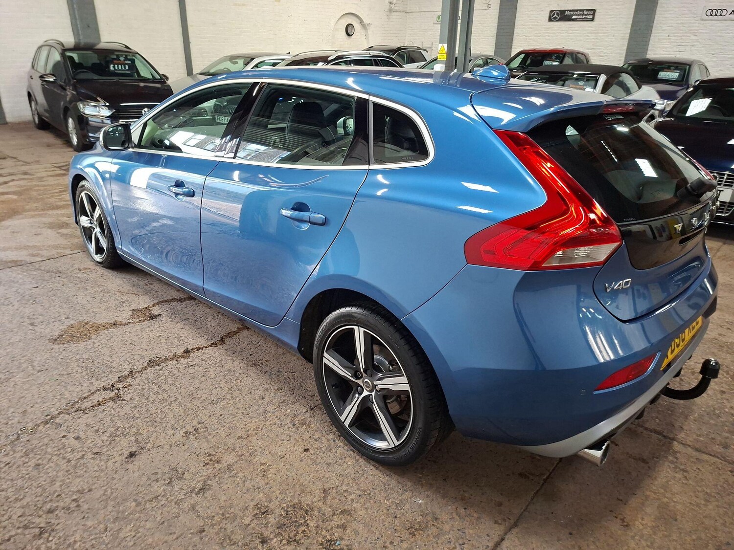 Used Volvo V40 2016 for sale - 77576538: Photo 6