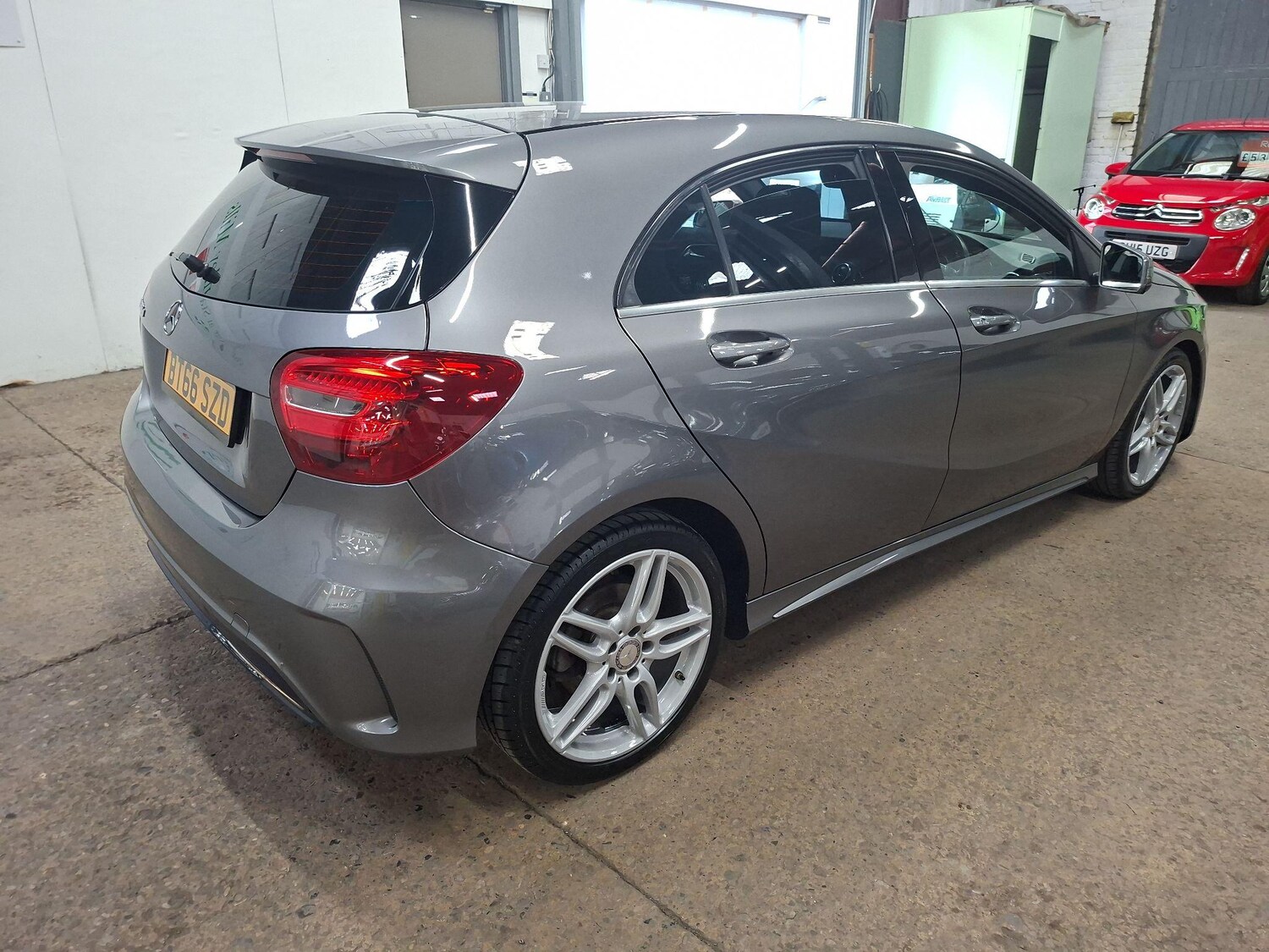 Used Mercedes-Benz A-Class 2016 for sale - 76563576: Photo 7