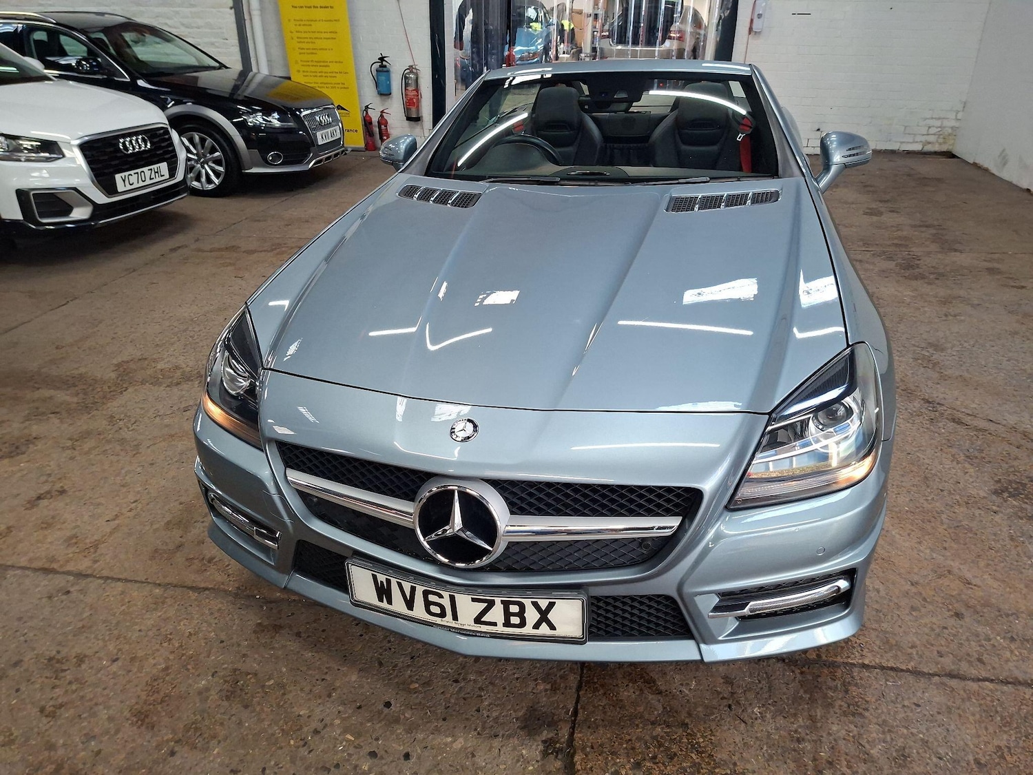 Used Mercedes-Benz SLK 2011 for sale - 77224107: Photo 12