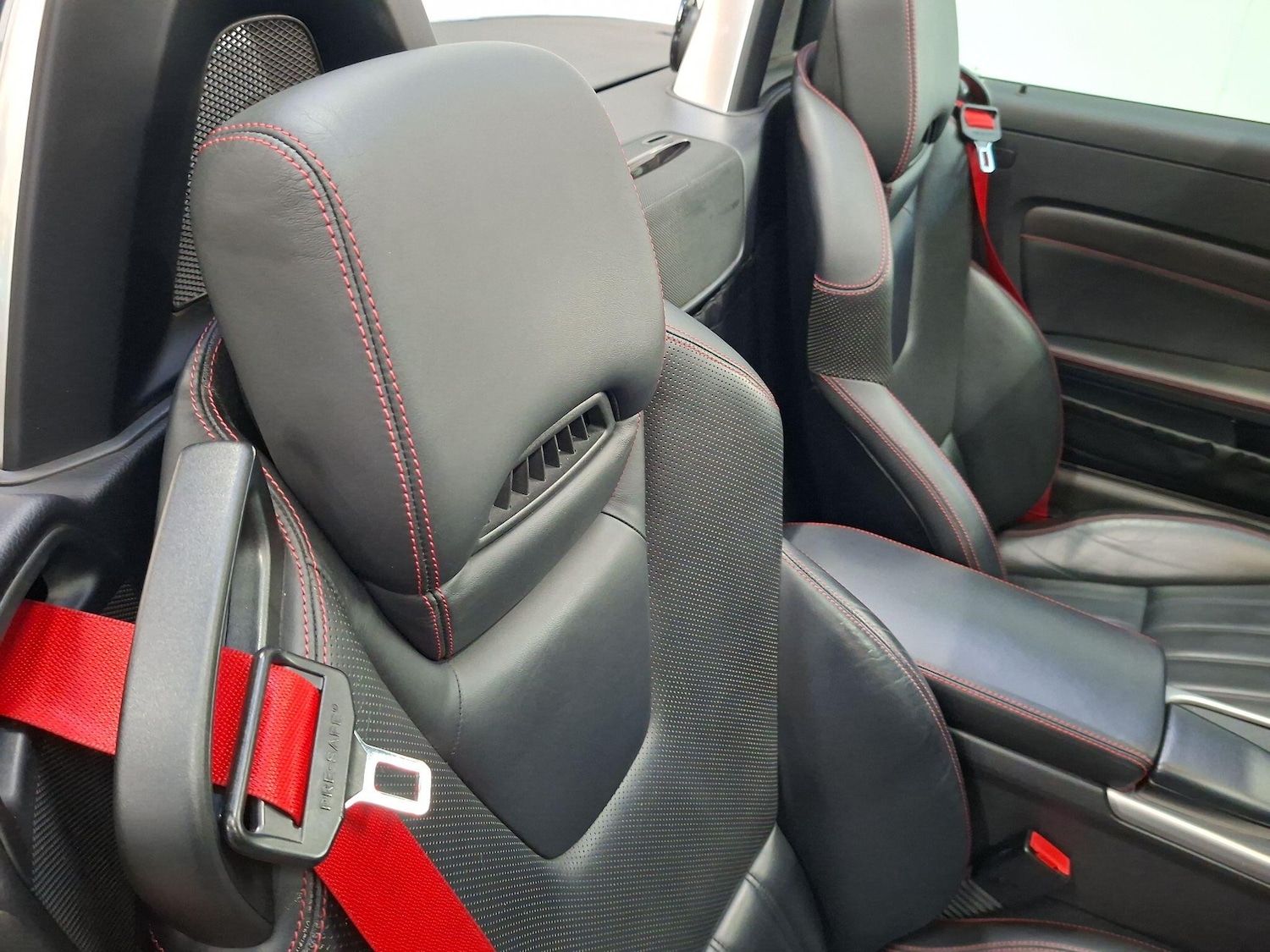 Used Mercedes-Benz SLK 2011 for sale - 77224107: Photo 18