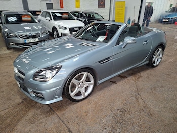 Used Mercedes-Benz SLK 2011 for sale - 77224107: Photo