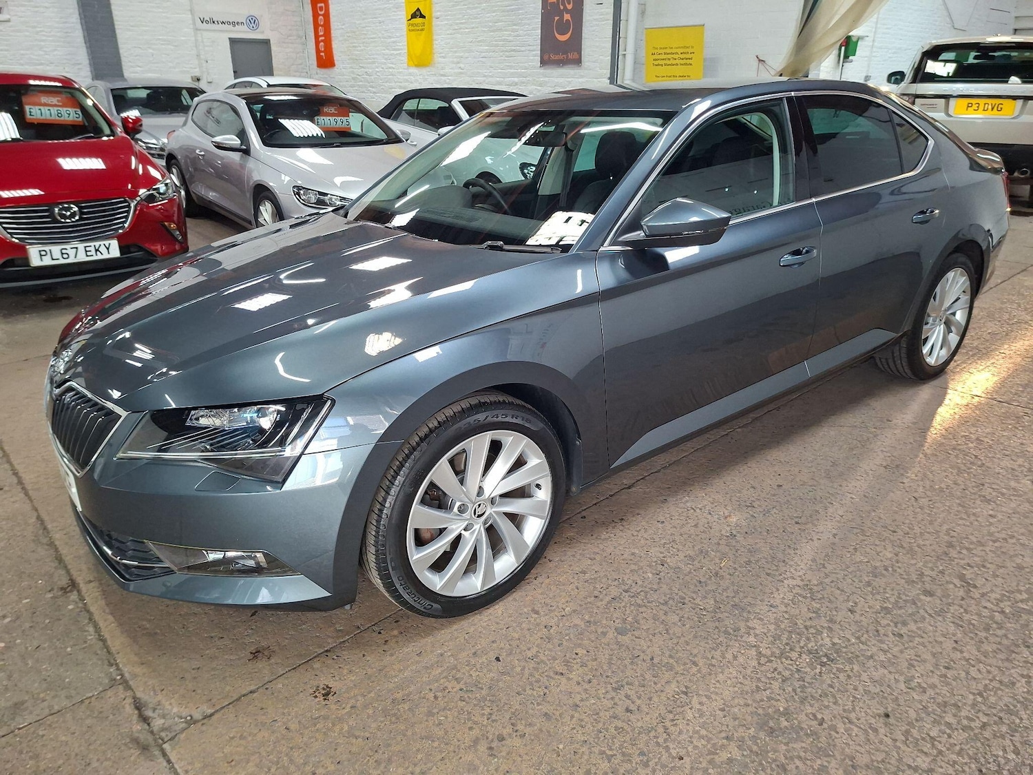 Used Skoda Superb 2017 for sale - 76563594: Photo 3