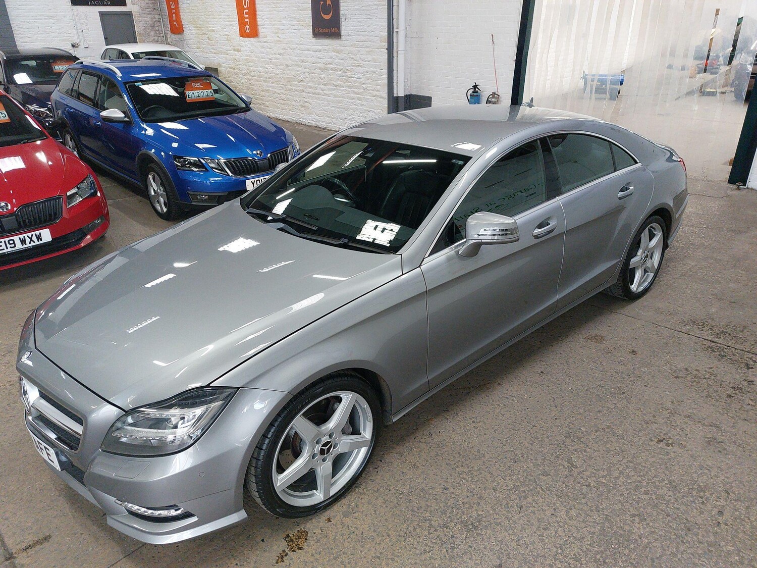 Used Mercedes-Benz CLS 2013 for sale - 76563602: Photo 9