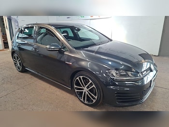 Used Volkswagen Golf 2016 for sale - 79472819: Photo
