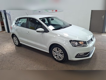 Used Volkswagen Polo 2016 for sale - 79566828: Photo
