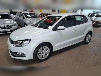 Used Volkswagen Polo 2016 for sale - 79566828: Photo