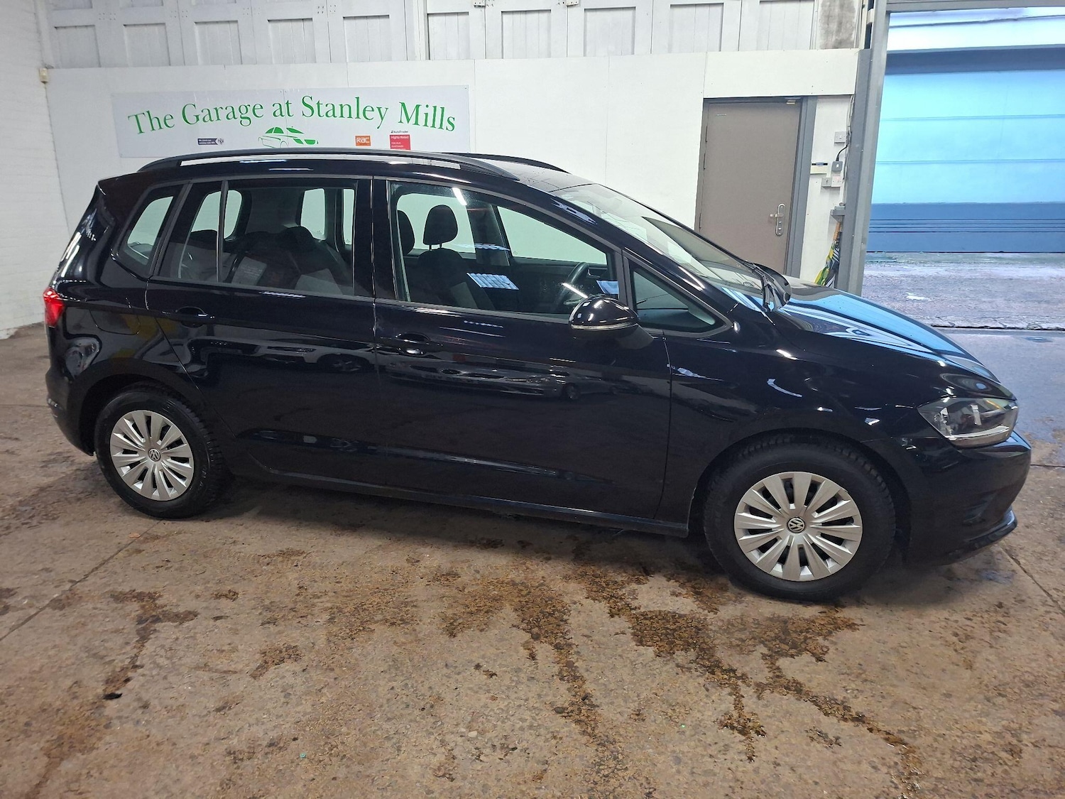Used Volkswagen Golf SV 2014 for sale - 77360677: Photo 4