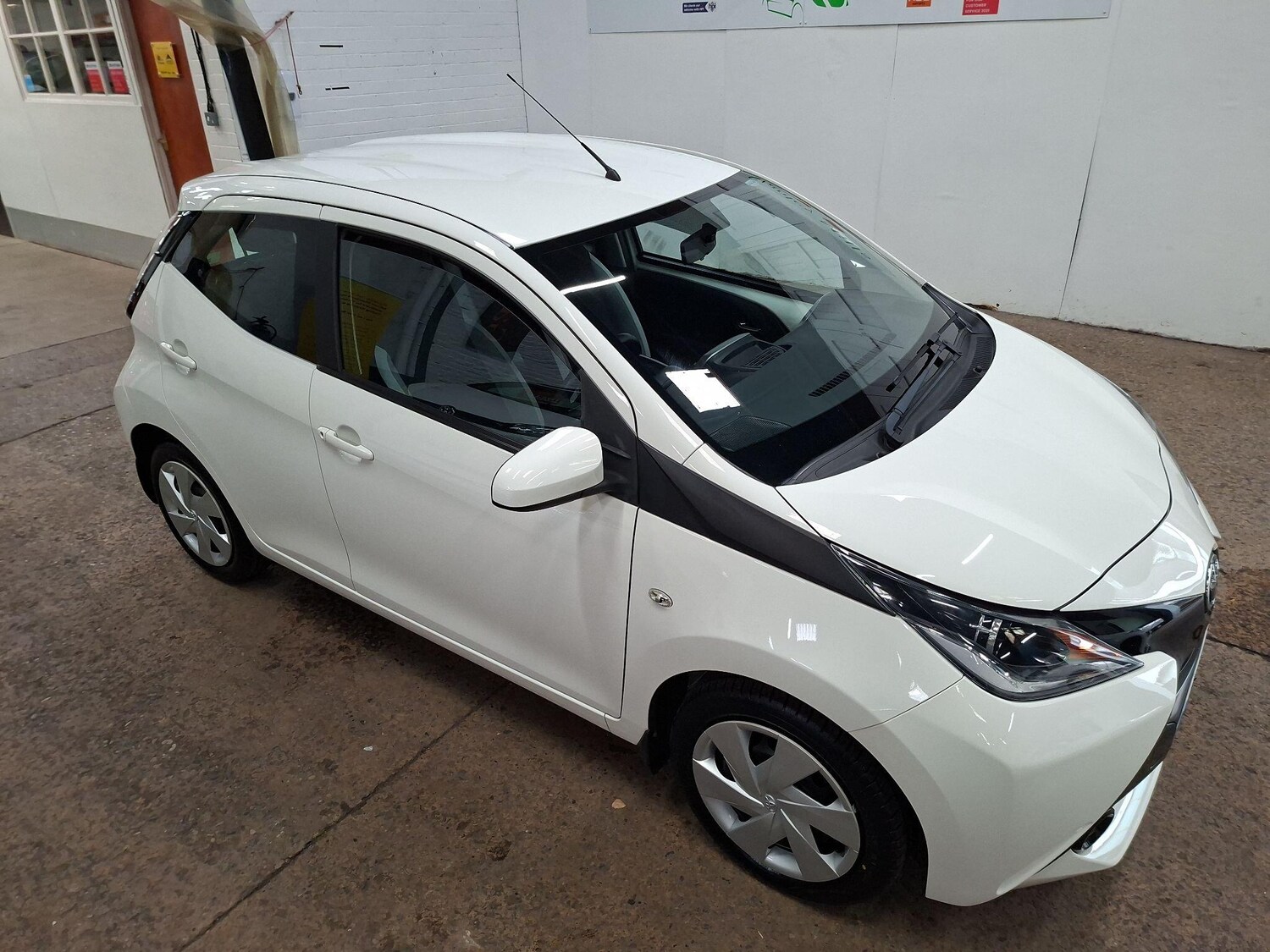 Used Toyota AYGO 2017 for sale - 76563601: Photo 13