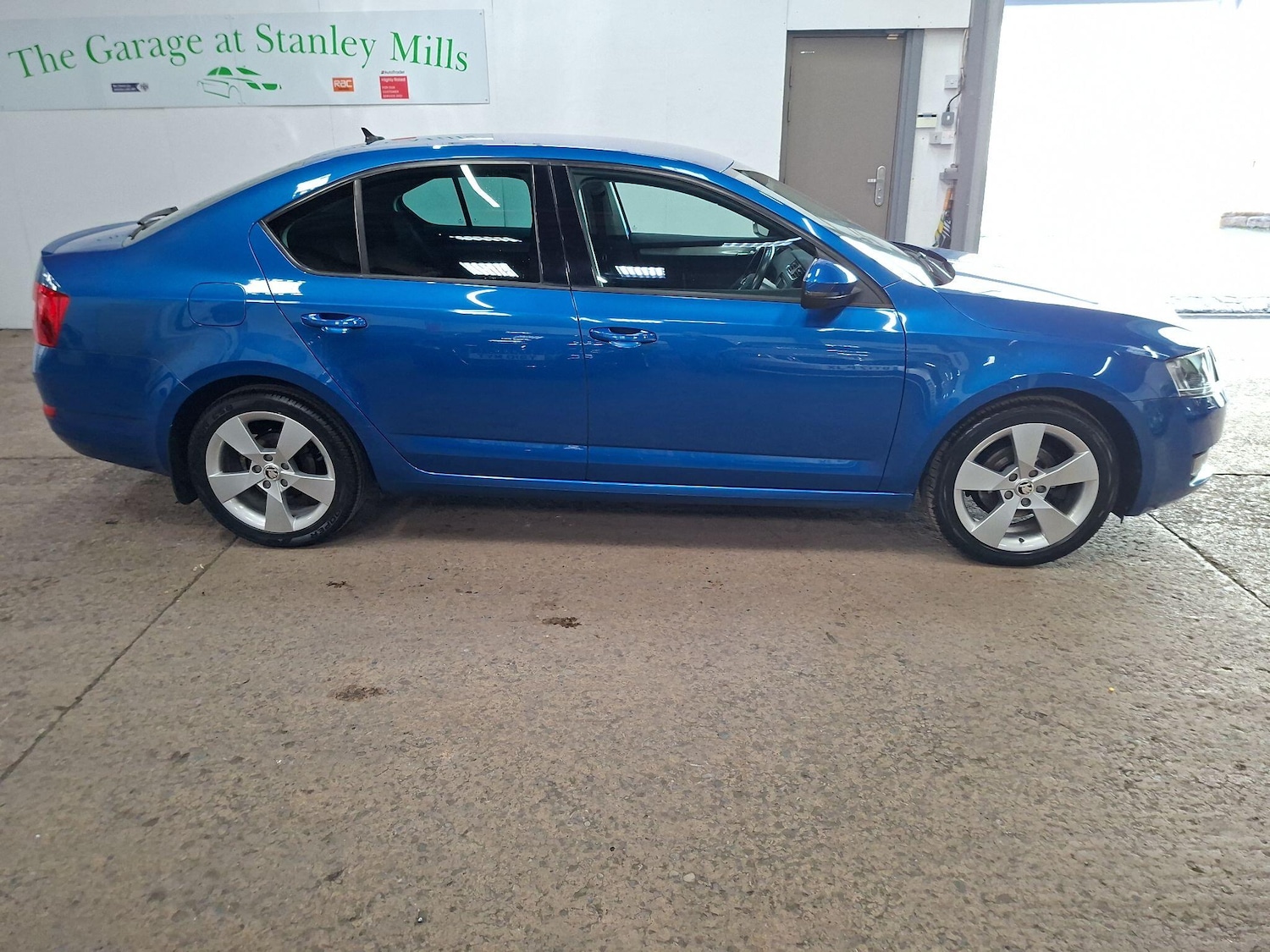 Used Skoda Octavia 2017 for sale - 77740177: Photo 4