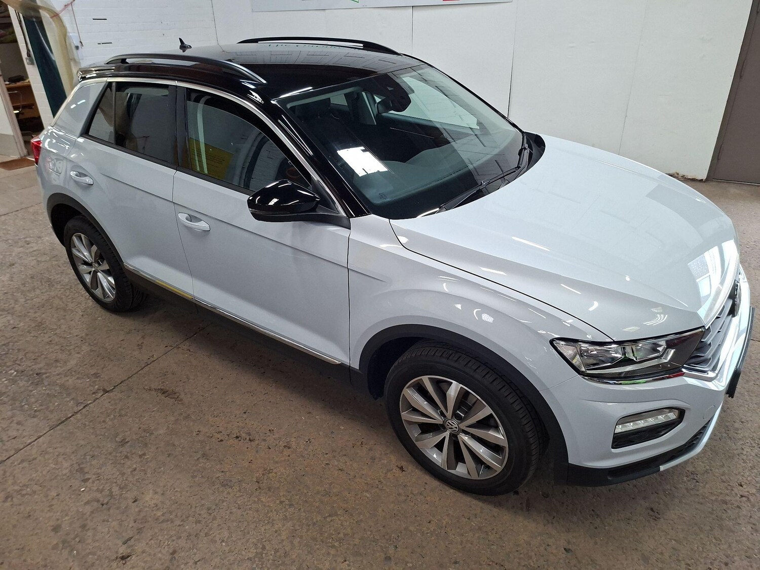Used Volkswagen T-Roc 2018 for sale - 78179041: Photo 11