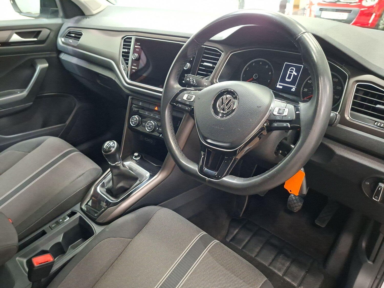 Used Volkswagen T-Roc 2018 for sale - 78179041: Photo 12