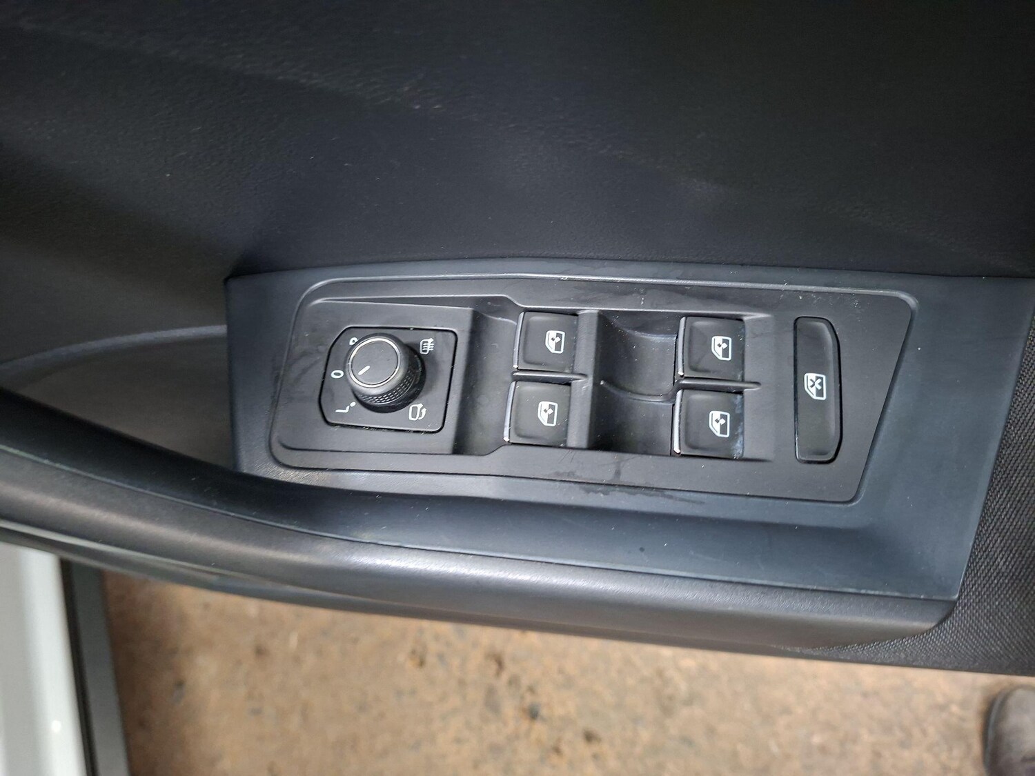 Used Volkswagen T-Roc 2018 for sale - 78179041: Photo 14