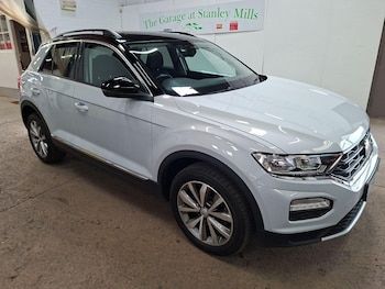 Used Volkswagen T-Roc 2018 for sale - 78179041: Photo