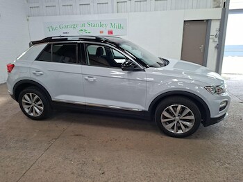 Used Volkswagen T-Roc 2018 for sale - 78179041: Photo