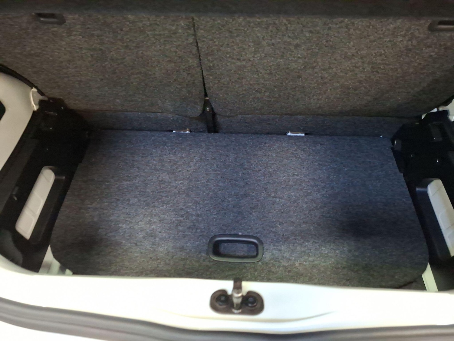 Used Volkswagen up! 2012 for sale - 76901625: Photo 15