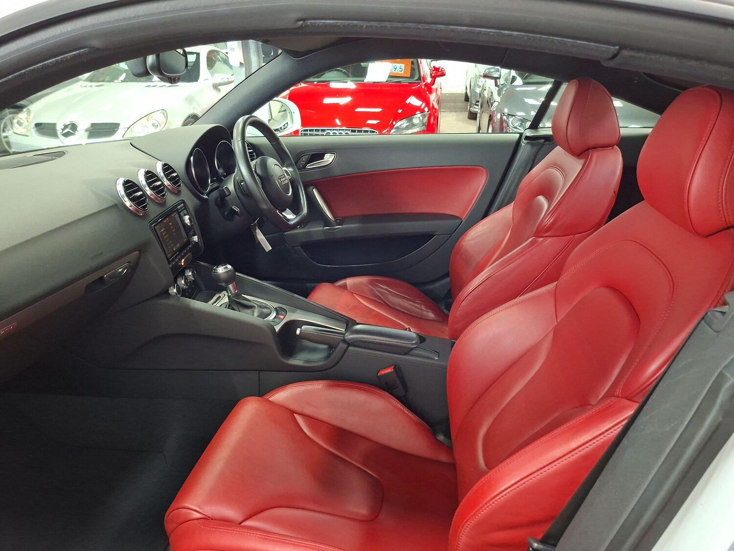 Used Audi TT 2013 for sale - 76563608: Photo 11