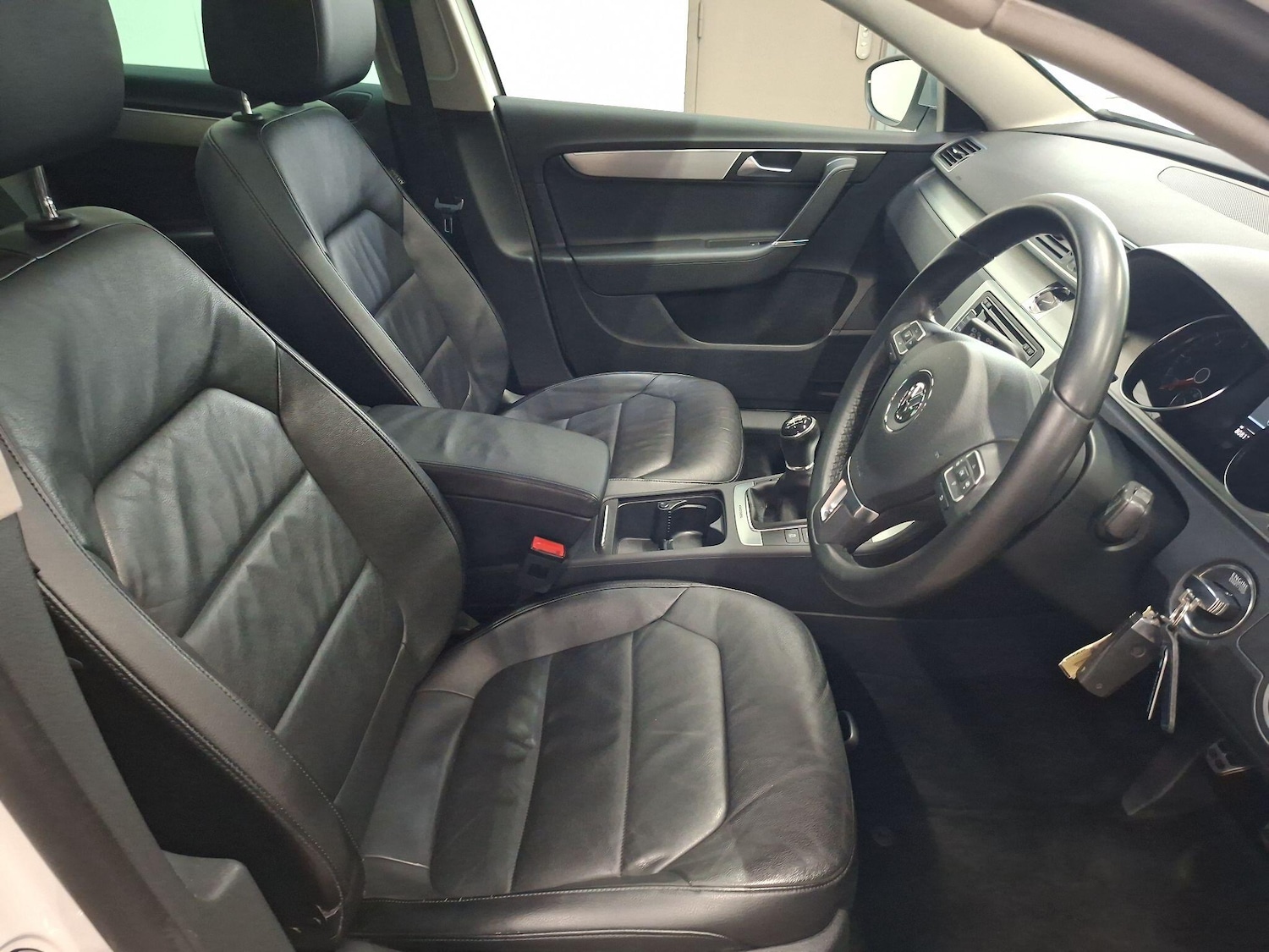 Used Volkswagen Passat 2014 for sale - 76635888: Photo 12