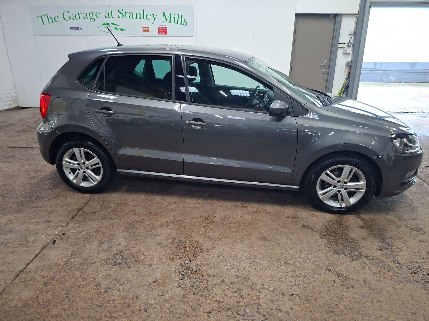 Used Volkswagen Polo 2016 for sale - 77526267: Photo 8