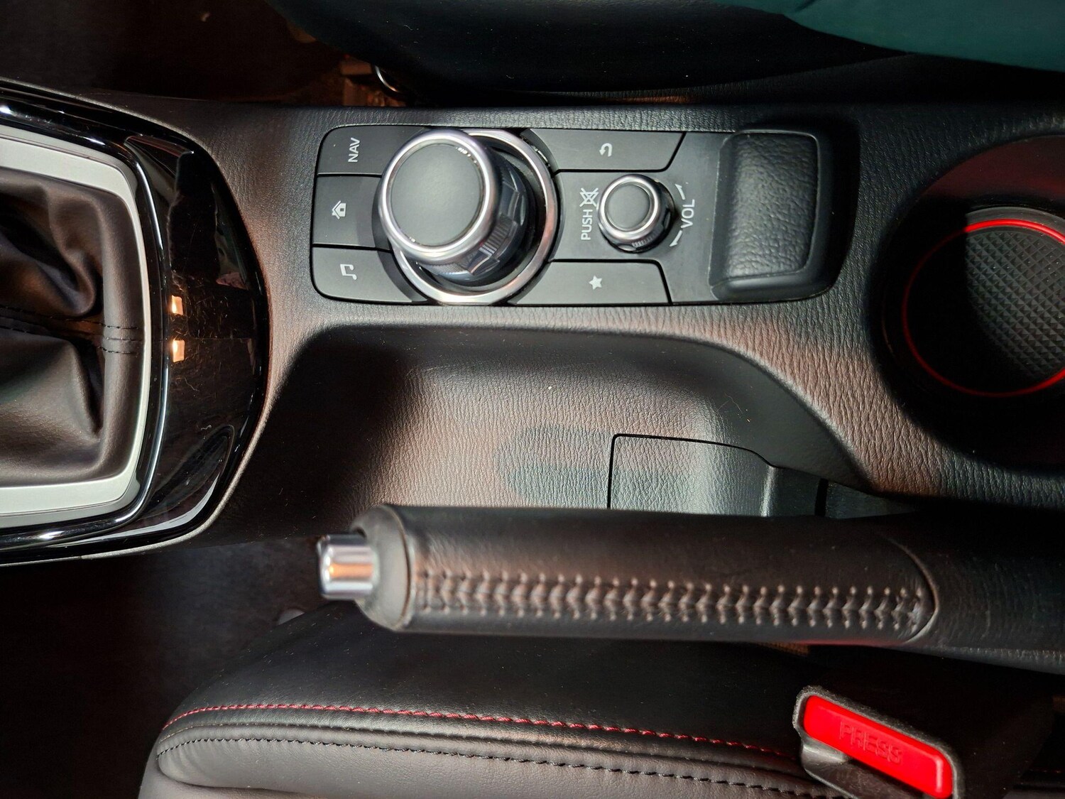 Used Mazda CX-3 2018 for sale - 76563584: Photo 21