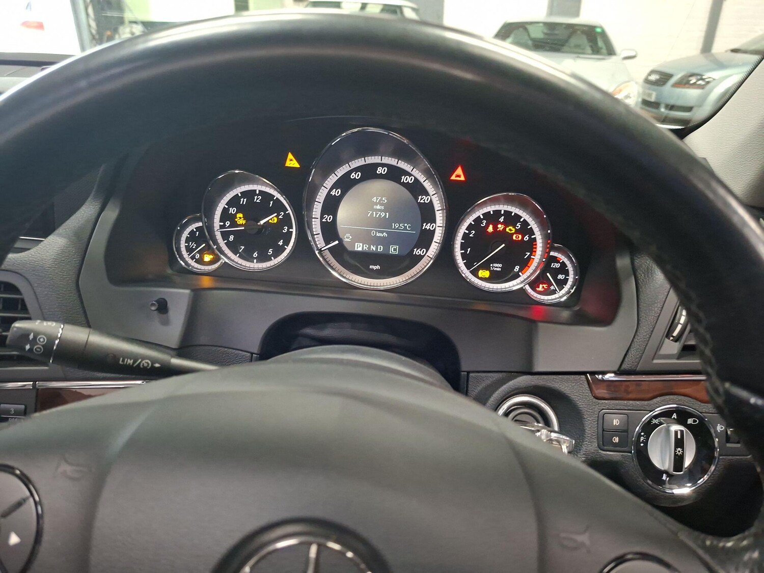 Used Mercedes-Benz E Class 2010 for sale - 76563585: Photo 13