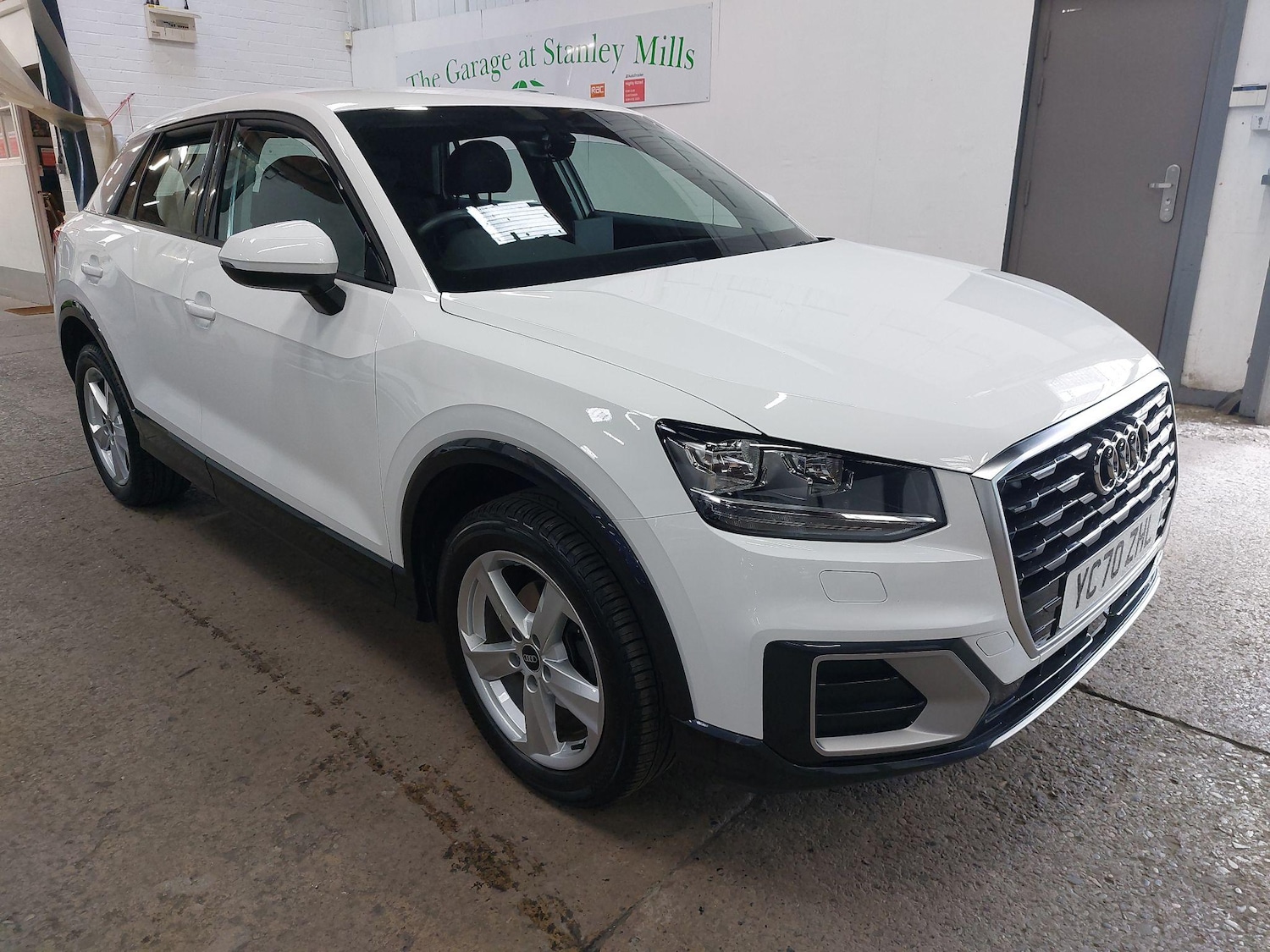 Used Audi Q2 2020 for sale - 76563604: Photo 2