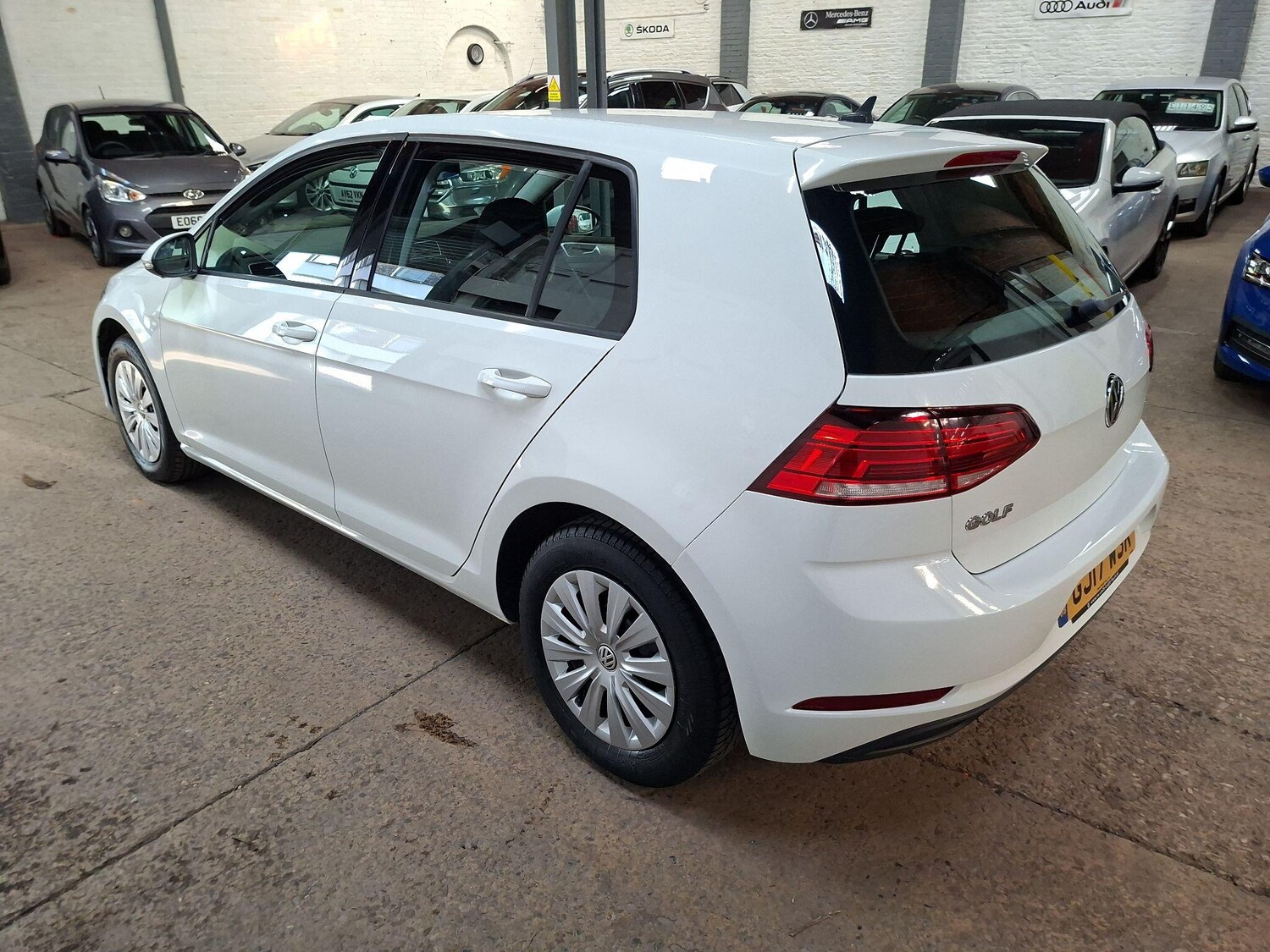 Used Volkswagen Golf 2017 for sale - 78175842: Photo 6