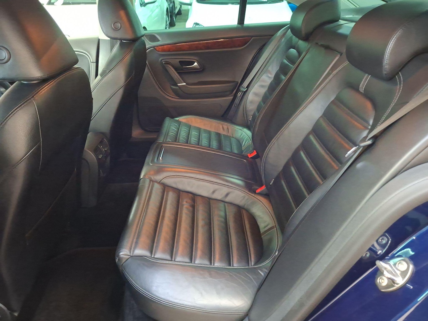 Used Volkswagen Passat 2010 for sale - 78179055: Photo 12