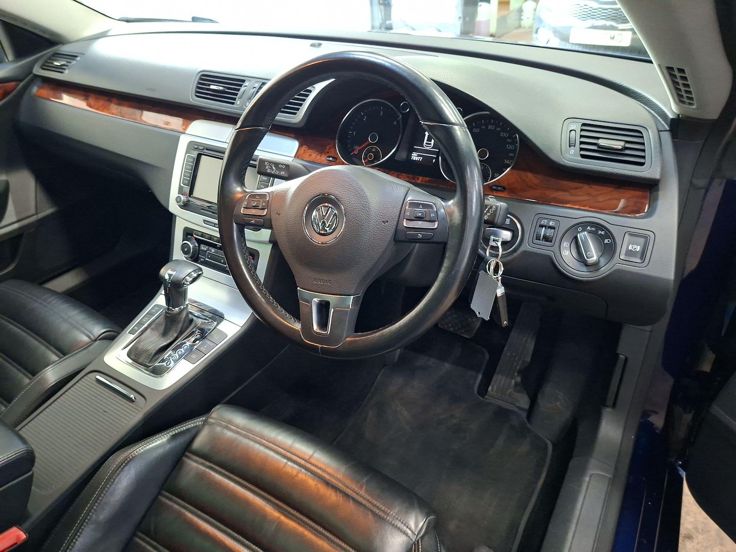 Used Volkswagen Passat 2010 for sale - 78179055: Photo 14