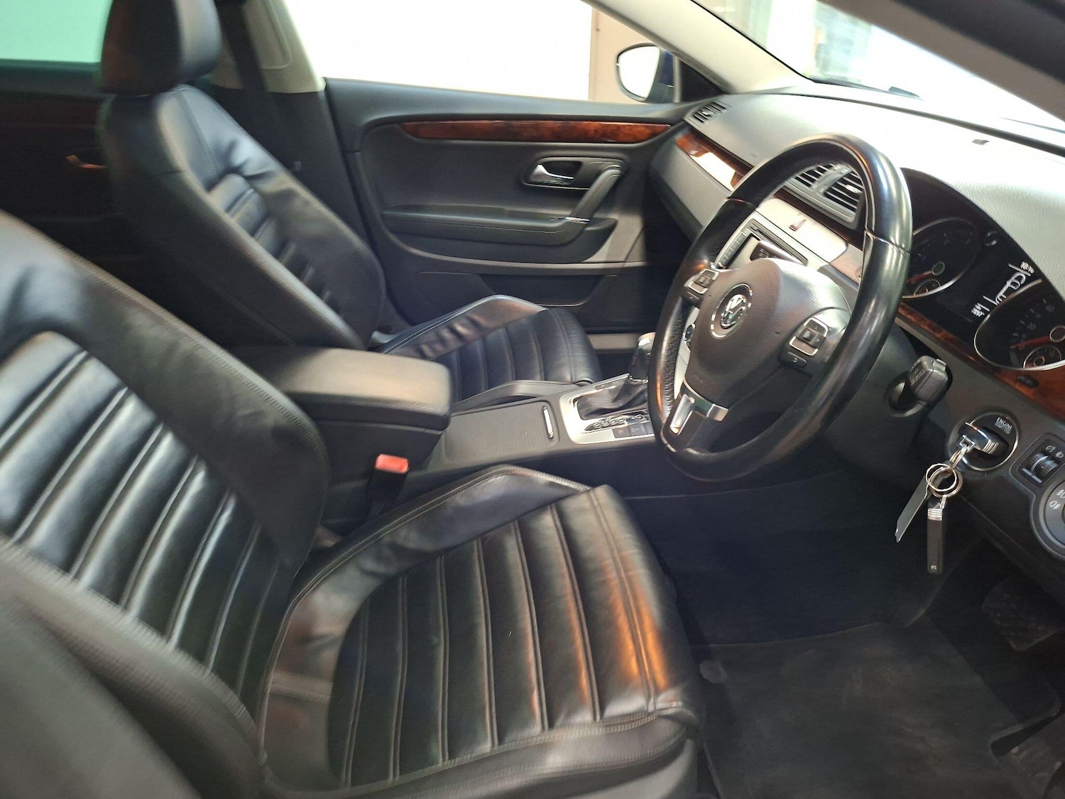 Used Volkswagen Passat 2010 for sale - 78179055: Photo 15