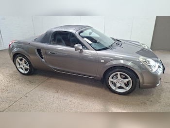 Used Toyota MR2 2004 for sale - 79014256: Photo