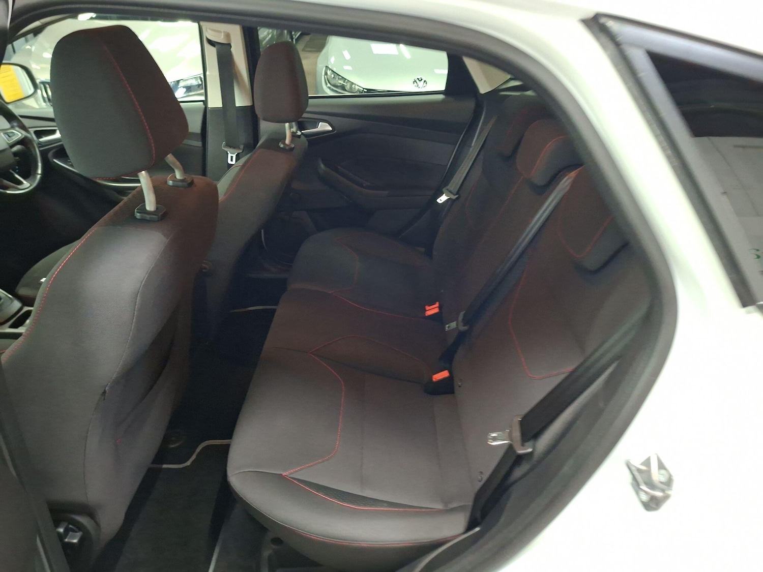 Used Ford Focus 2015 for sale - 76635906: Photo 6