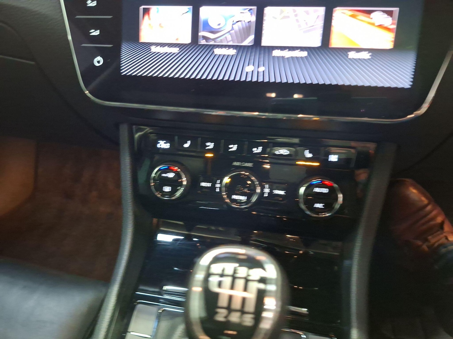 Used Skoda Superb 2017 for sale - 76795026: Photo 13