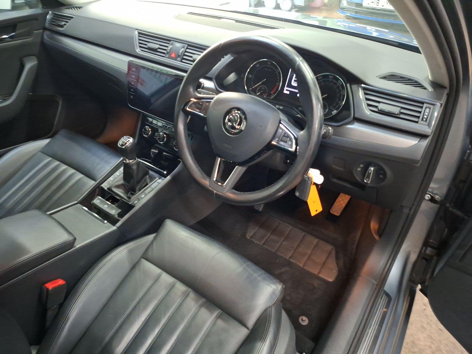 Used Skoda Superb 2017 for sale - 76795026: Photo 8