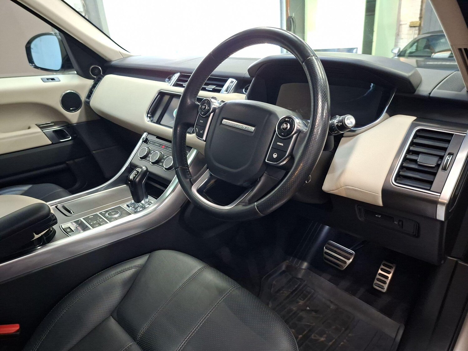 Used Land Rover Range Rover Sport 2014 for sale - 76563589: Photo 21