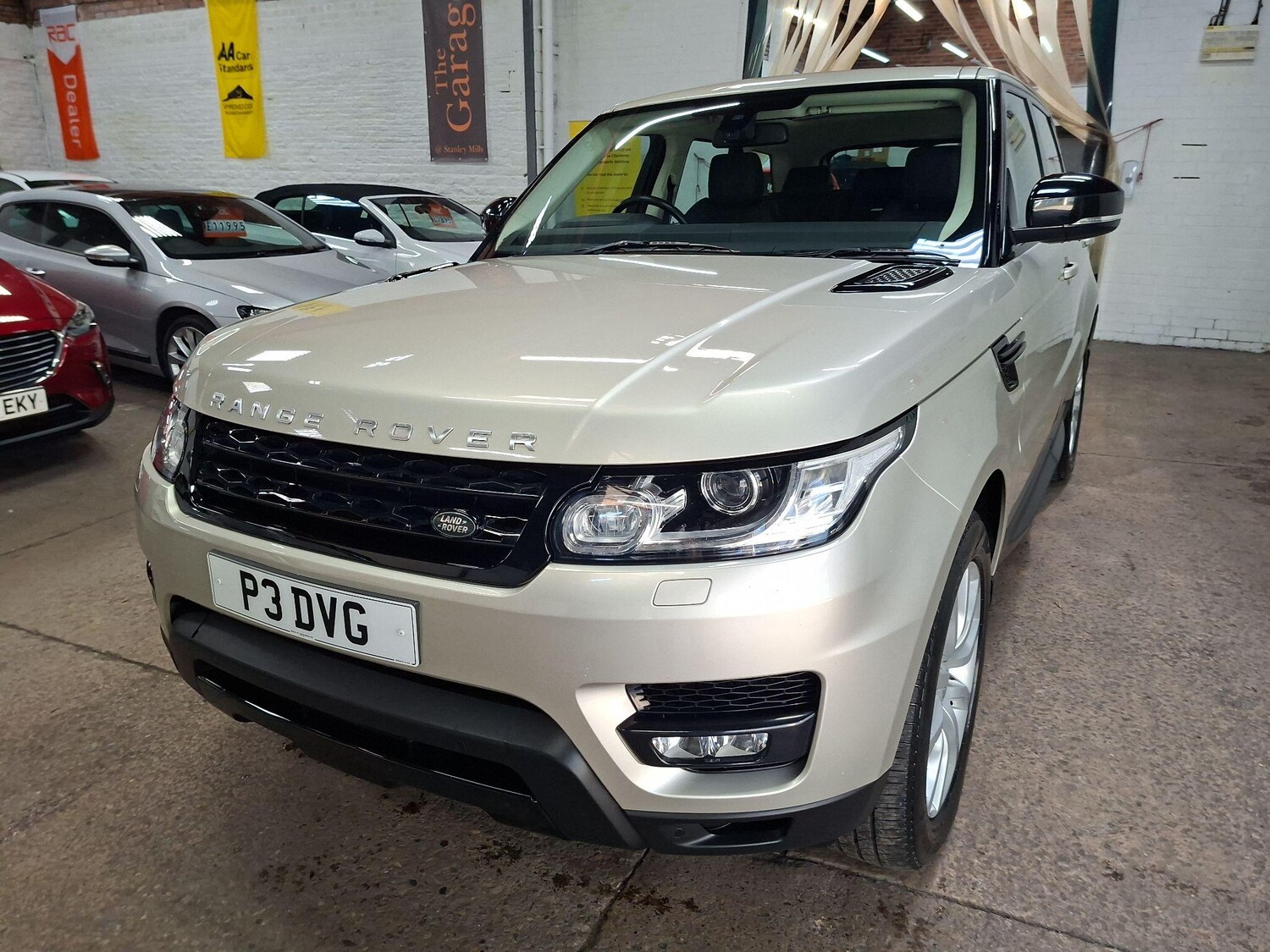Used Land Rover Range Rover Sport 2014 for sale - 76563589: Photo 3