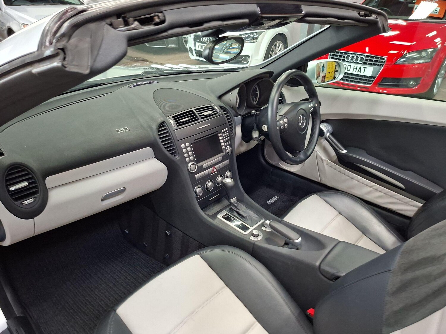 Used Mercedes-Benz SLK 2005 for sale - 76563600: Photo 13