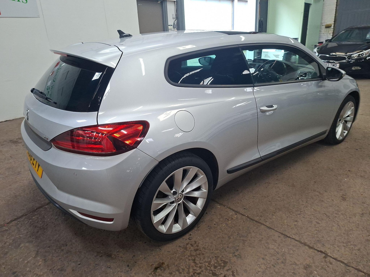 Used Volkswagen Scirocco 2016 for sale - 78187126: Photo 5