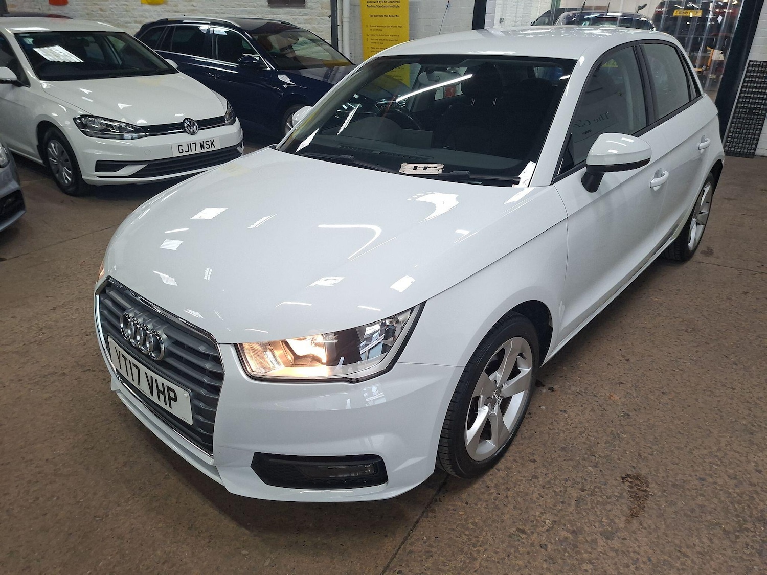 Used Audi A1 2017 for sale - 78187121: Photo 2