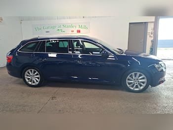 Used Skoda Superb 2017 for sale - 79868622: Photo