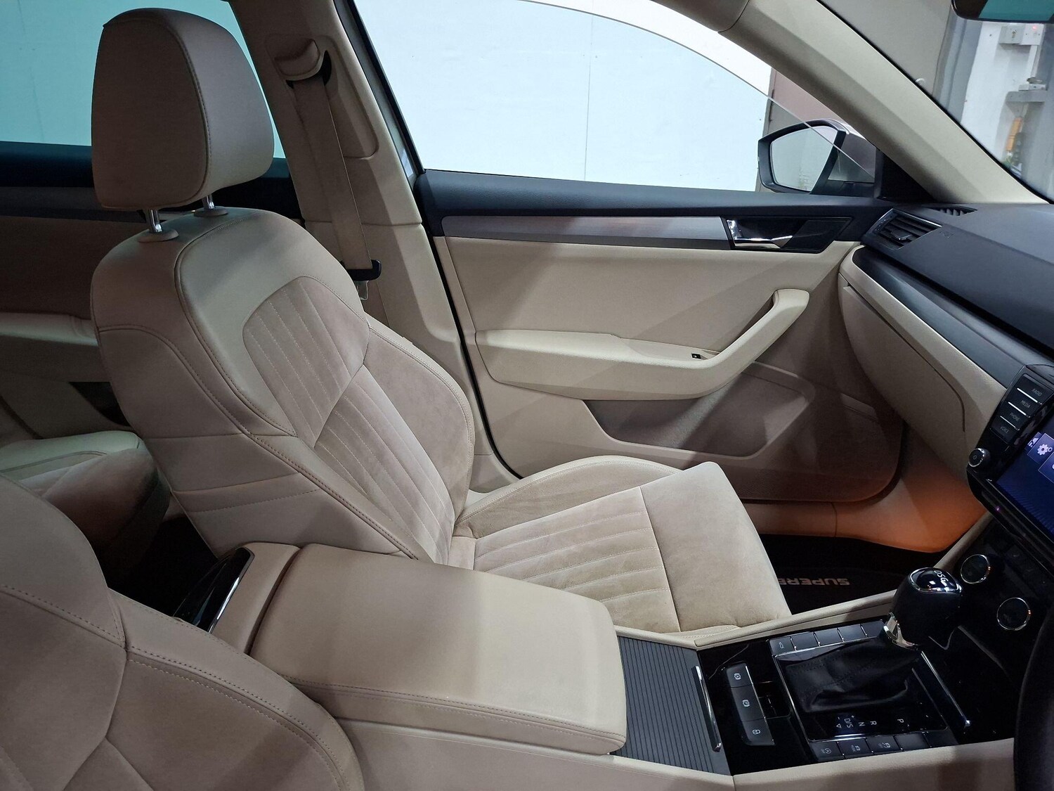 Used Skoda Superb 2016 for sale - 76563593: Photo 14